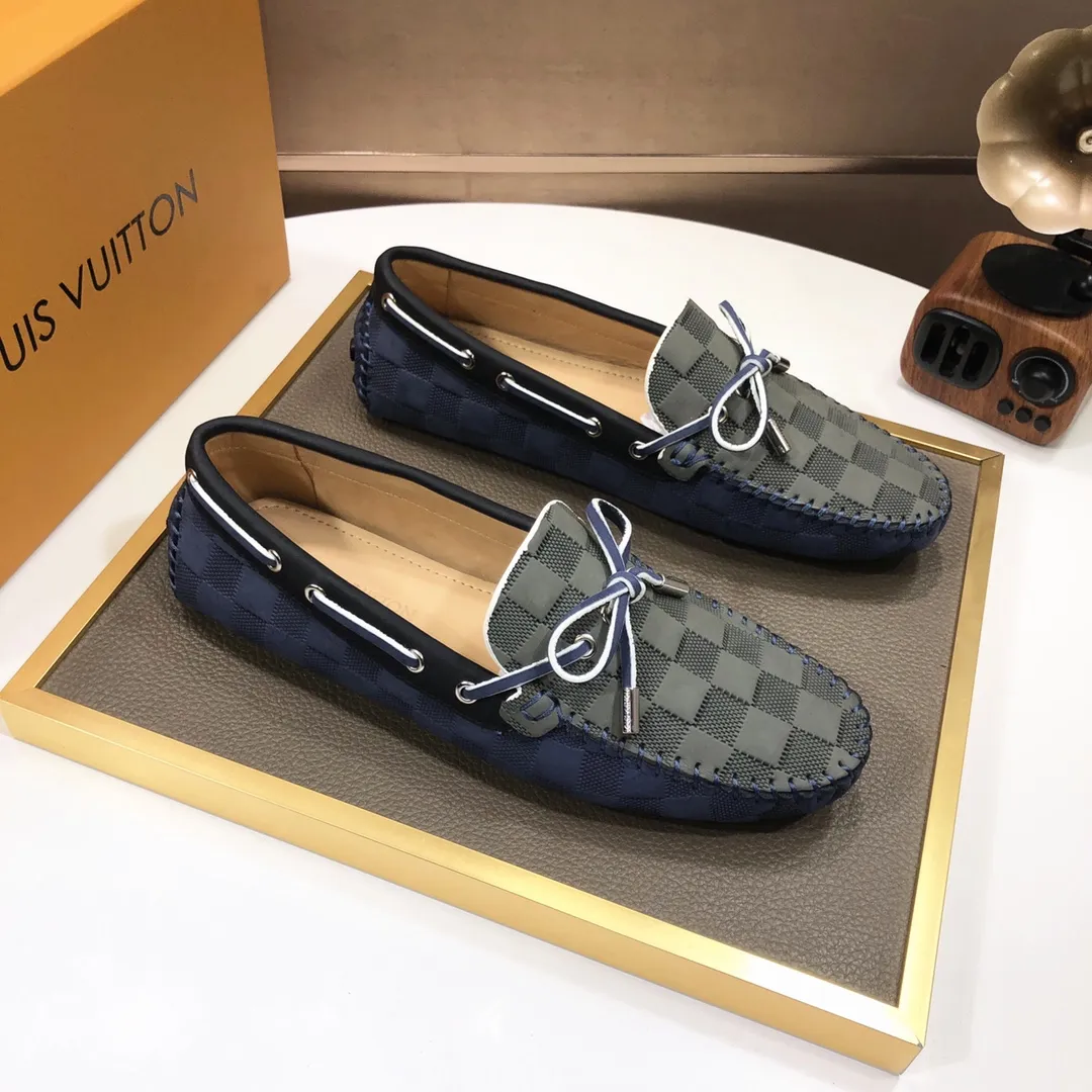 Men's men's shoes 💰420💰 [LV Doudou shoes] (water-dyed cowhide lining) new model is on the market, available on the official website. The new Doudou shoes are processed into single-color materials, and the uppers are made of imported cowhide material. The body of the shoe is fully hemmed with mark thread, and is lined with imported original cowhide leather. The elegant shoe shape is super suitable for all-matching, and the size is 38-44.